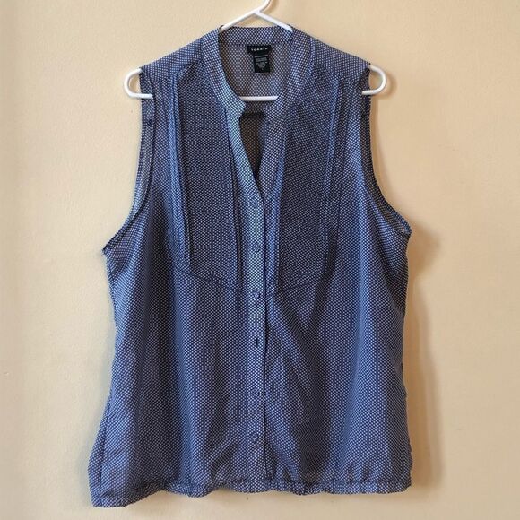 torrid Tops - Torrid Sleeveless Blouse 